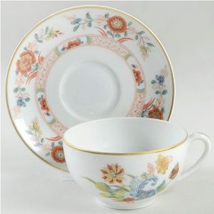 Flat Cup & Saucer Set Cathay HAVILAND